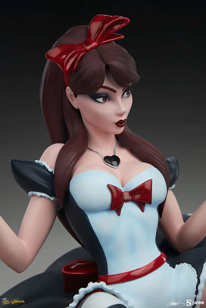 FairyTale Fantasies Alice "Game of Hearts" Edition statues - Image 3